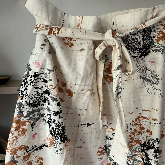 Prettiest linen printed midi wrap skirt - Picture 2 of 2